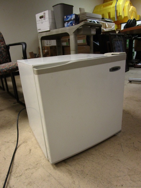 lot 329 image: HAIER 1.8 CU. FT. COMPACT REFRIGERATOR