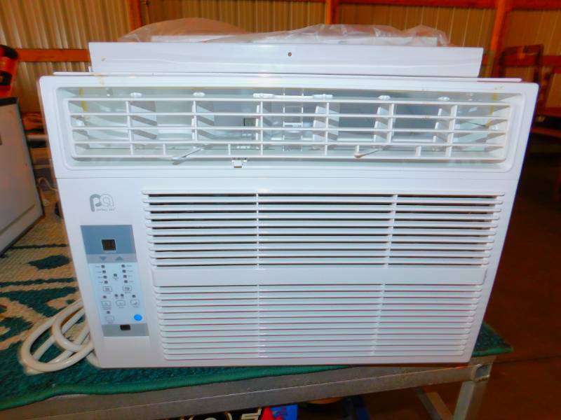 lot 15 image: Perfect Aire Air Conditoner