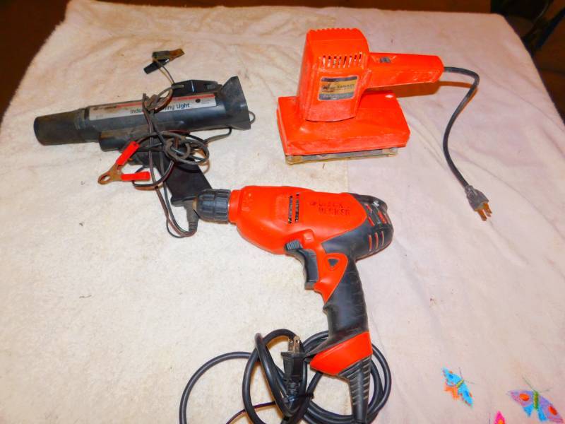 lot 20 image: Misc. Tools