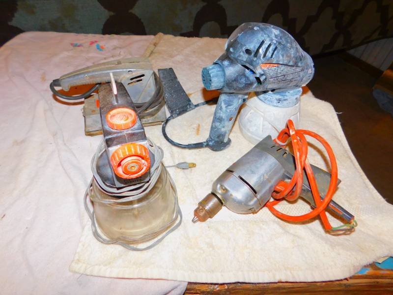 lot 24 image: Misc. Tools
