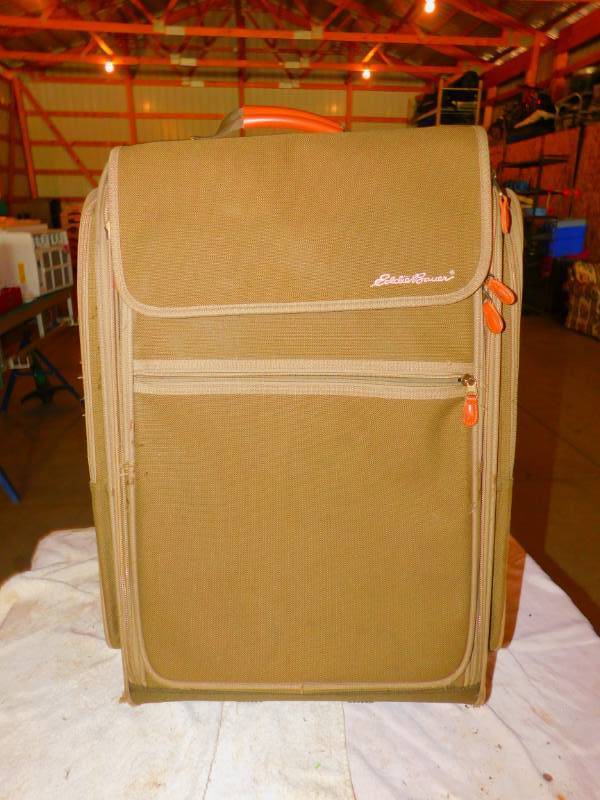 lot 35 image: Eddie Bauer Suite Case