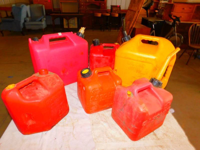 lot 62 image: Misc. Gas Cans