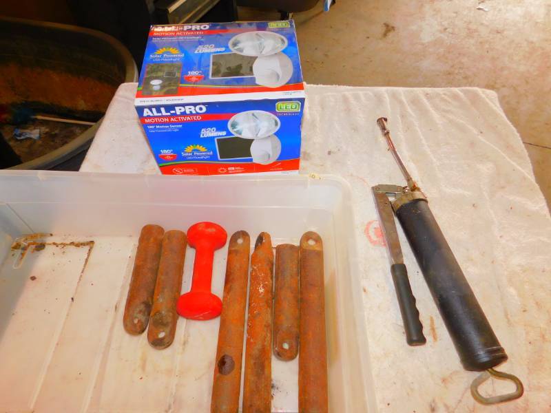 lot 73 image: Lot Of Misc. Items