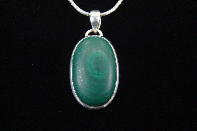 .925 Sterling Silver Malachite Cabochon Pendant Necklace