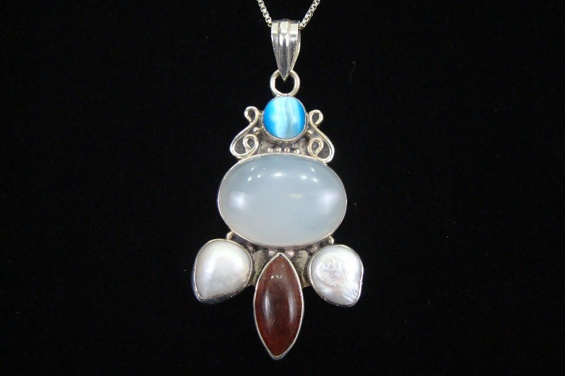 .925 Sterling Silver Pendant Necklace