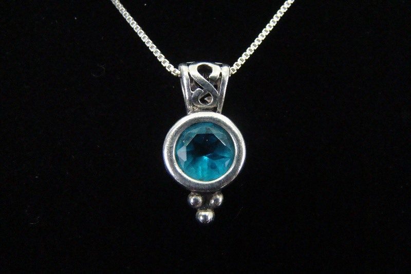 .925 Sterling Silver Faceted Topaz Crystal Pendant Necklace