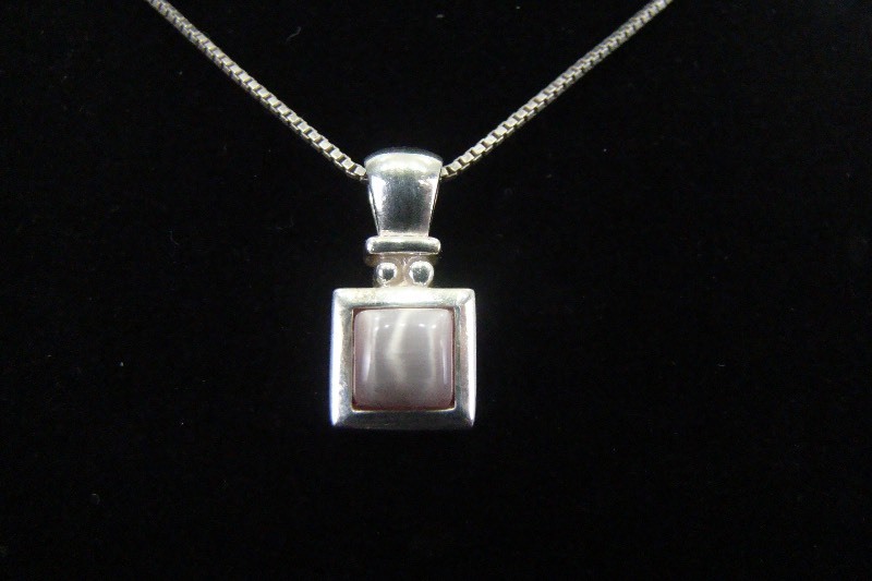 .925 Sterling Silver Pink Cats Eye Chrysoberyl Cabochon Pendant Choker Necklace