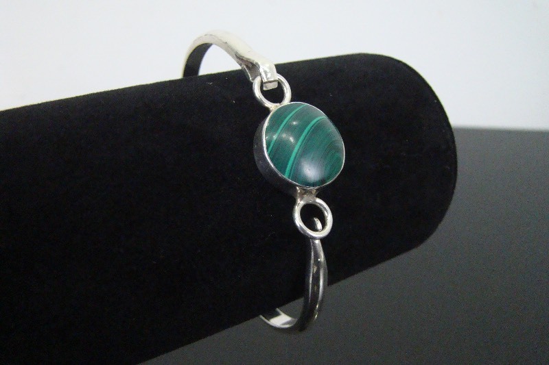 .925 Sterling Silver Malachite Cabochon Hook Bangle Bracelet