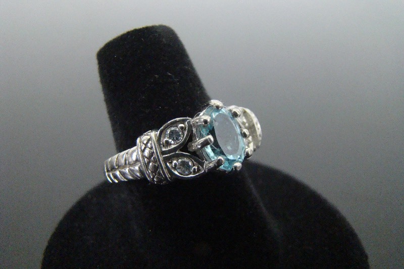 .925 Sterling Silver Faceted Topaz Crystal Ring Size 7