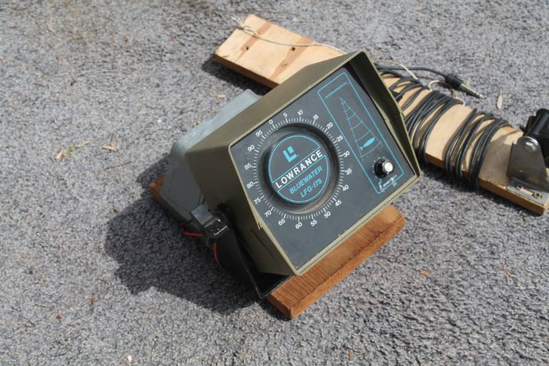 lot 75 image: Lowrance Depth Finder And Transducer