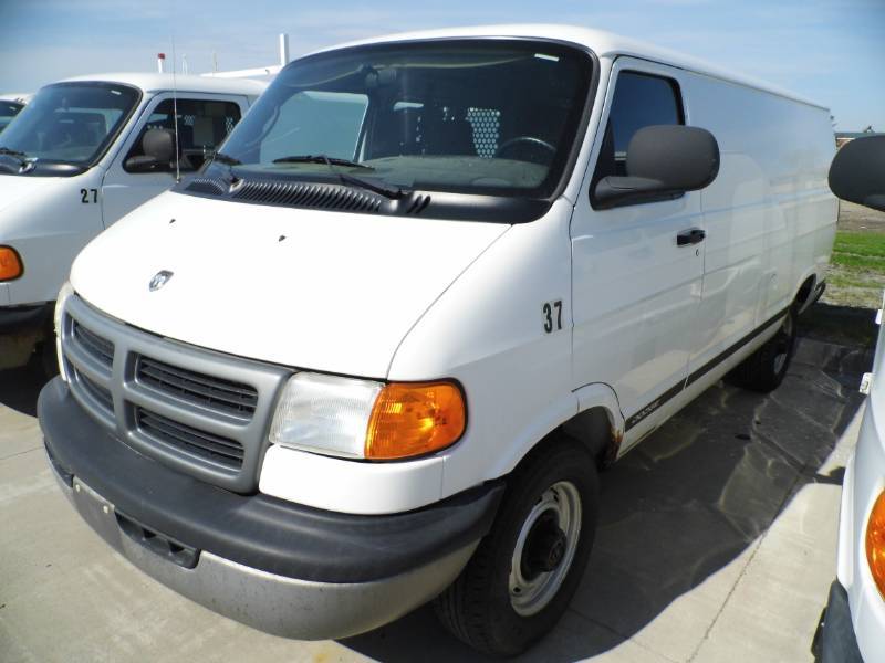2002 dodge cargo van