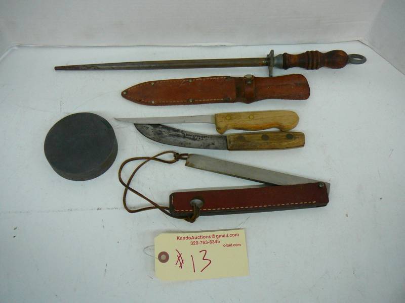 lot 13 image: Knives & Sharpening StonesSteel