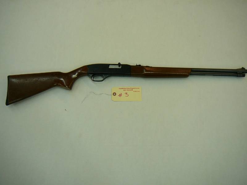lot 3 image: Winchester Model 190 Auto