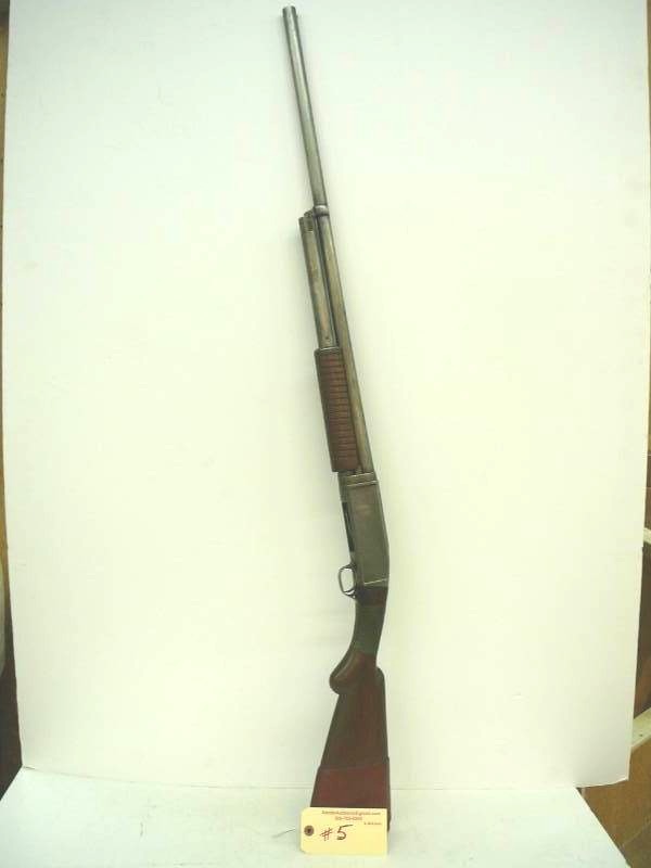 lot 5 image: Vintage Remington Model 10 12ga. Pump Full