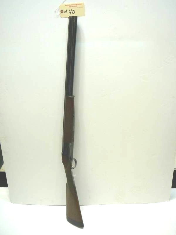 lot 40 image: Browning Citori 12 Gauge OverUnder