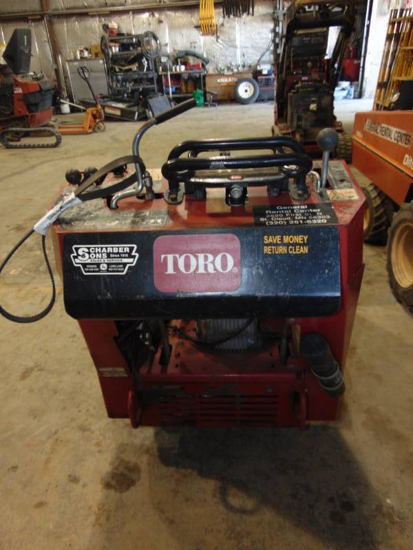 lot 3 image: 2011 Toro TRX-15 Track Trencher
