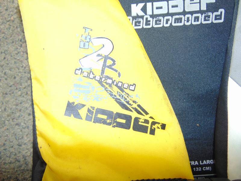 lot 8 image: Adult Life Jacket