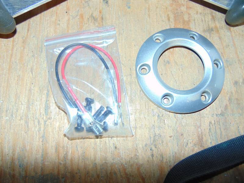 lot 71 image: Sport Steering Wheel