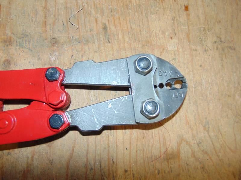 lot 37 image: DPI Wire Crimping Tool
