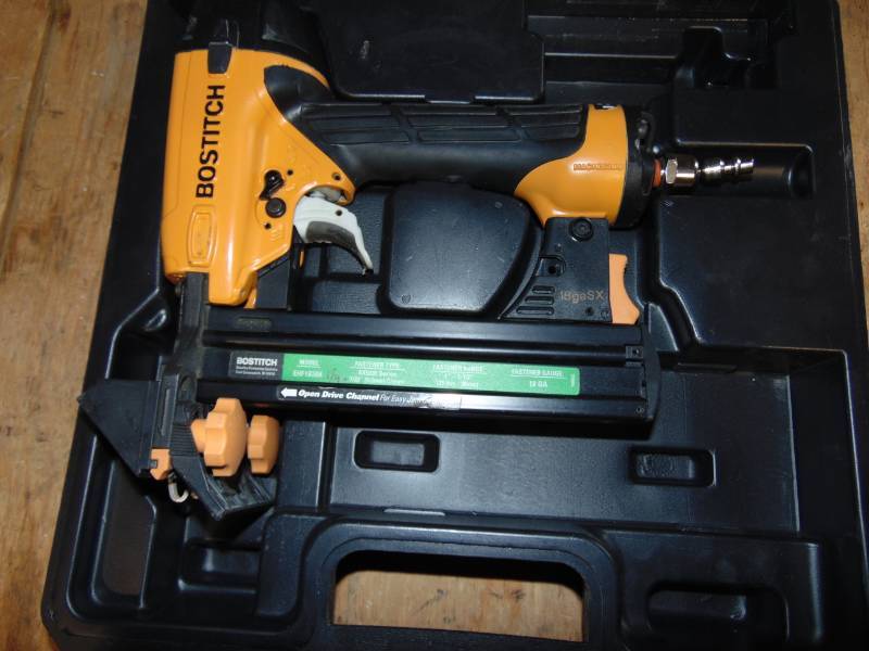 lot 44 image: Bostich Pneumatic Stapler