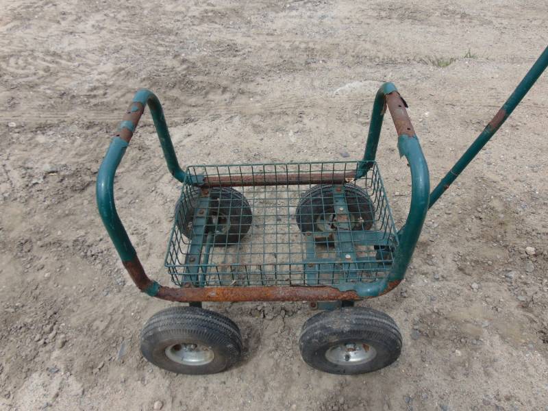 lot 83 image: Garden Wagon Cart