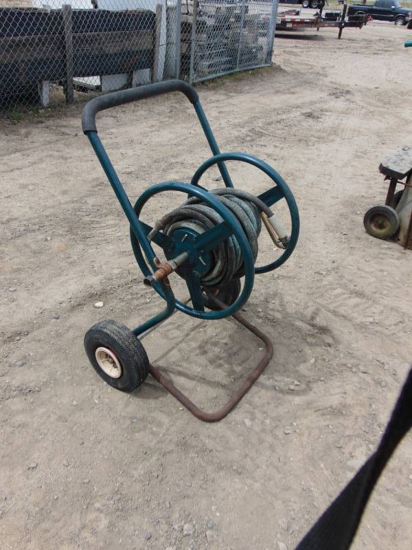lot 86 image: Hose Reel with Garden Hose