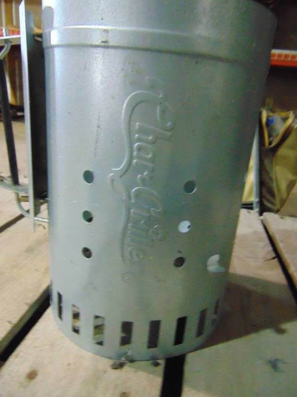 lot 132 image: Char-Grille