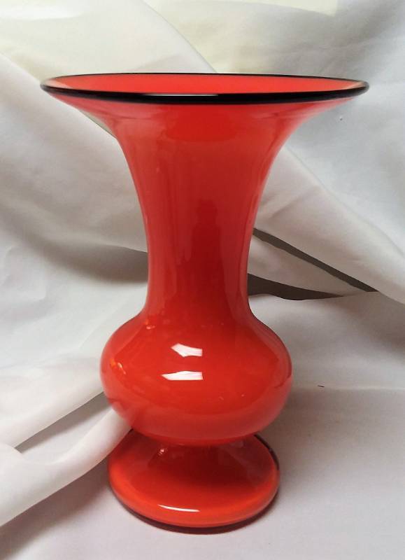 lot 152 image: Vintage Czech Tango Vase, orange with black rim.