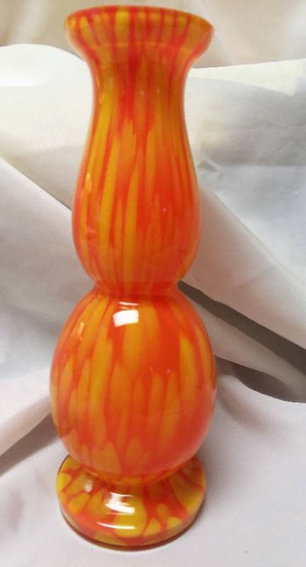 lot 153 image: Vintage Czech Ruckl  Spatter vase.  Orange and Yellow.