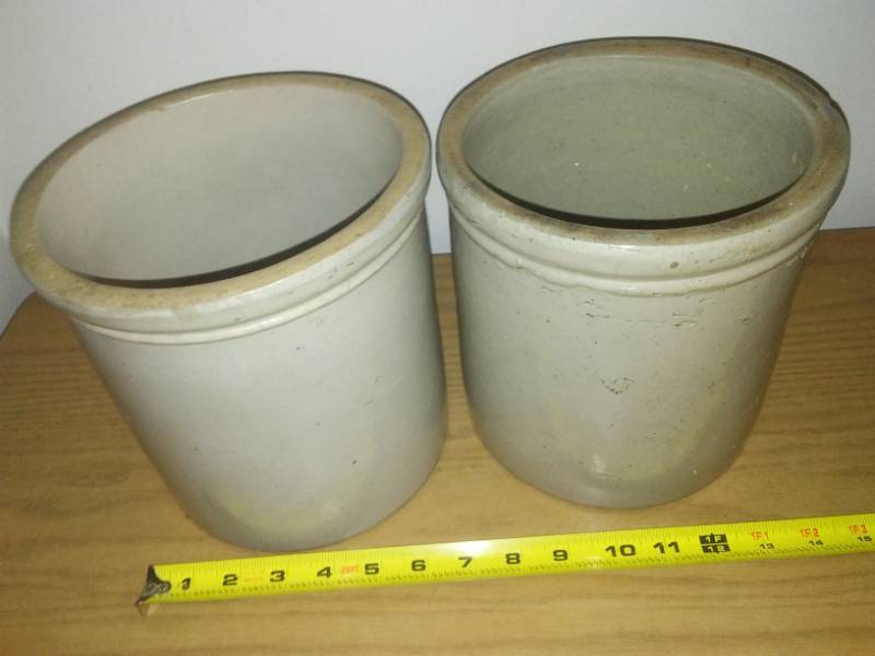 lot 67 image: 2 crocks, 8 &7.5 in. diameter.