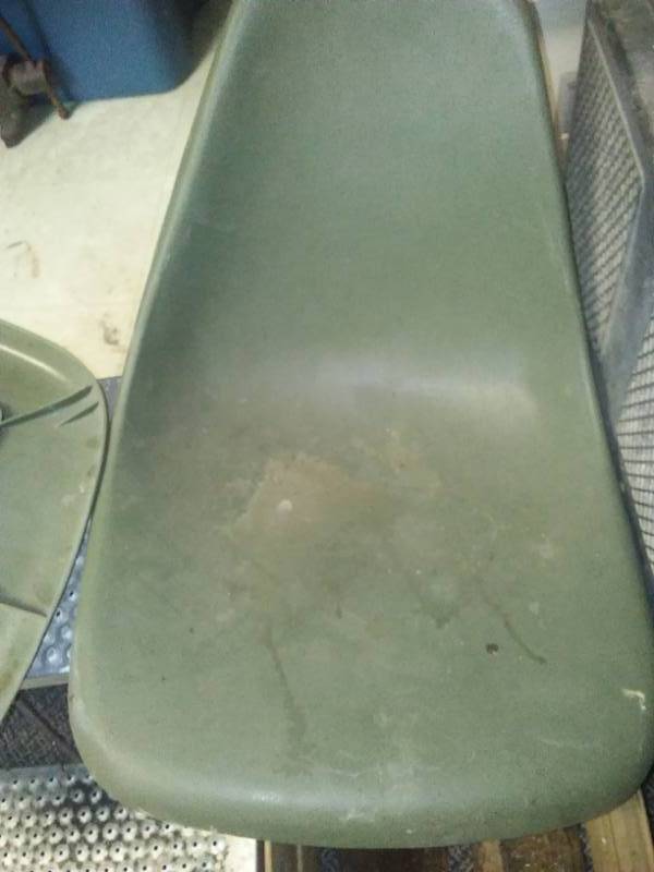 lot 83 image: 2 molded plastic fishing boat chairs