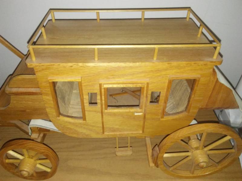 lot 146 image: Wooden Stagecoach handcrafted - not from kit.