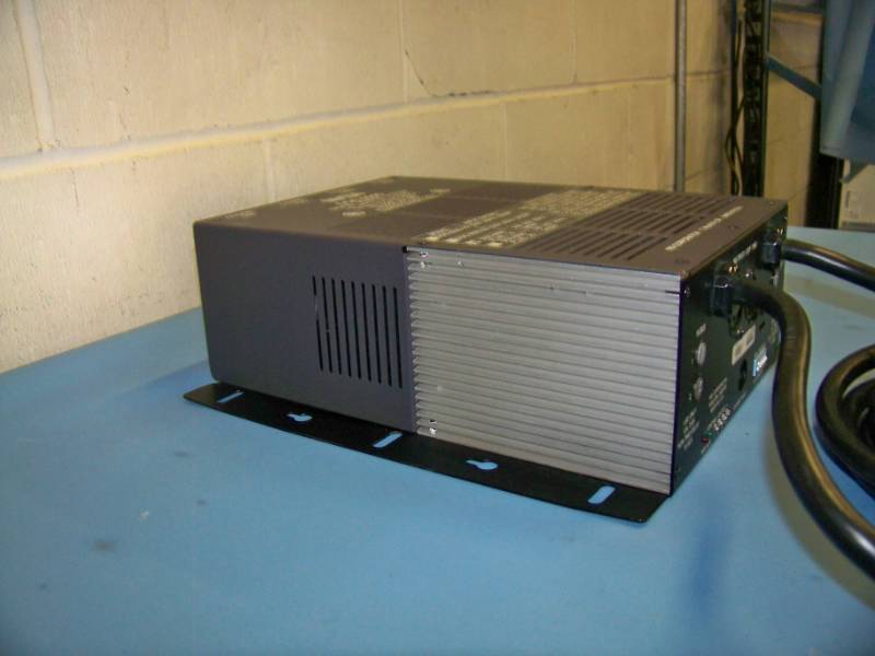 lot 92 image: NSI, DDS 6000, 4-Channel, Digital Dimming System