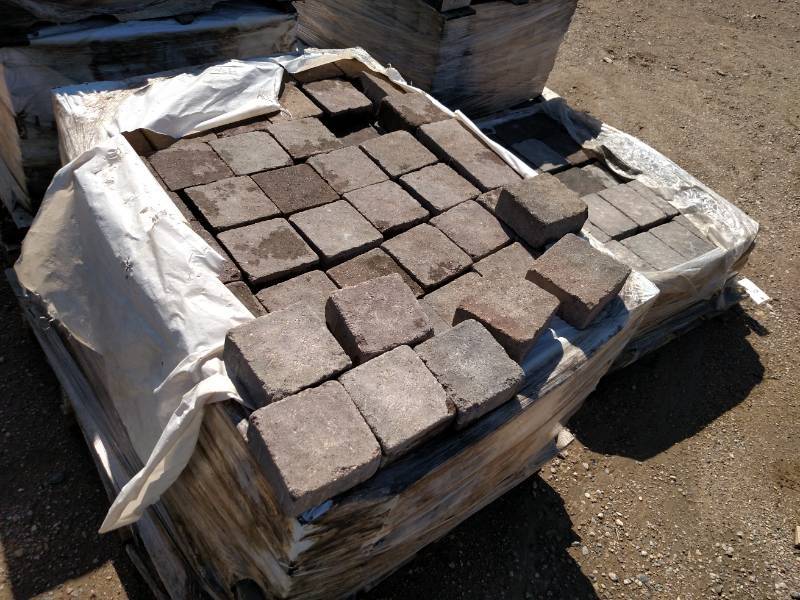 (2) Pallets of Charleston 5x5 & 5x8 Pavers