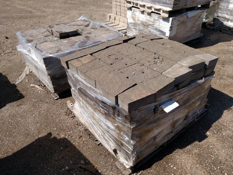 (2) Pallets of Afton Circle Pavers