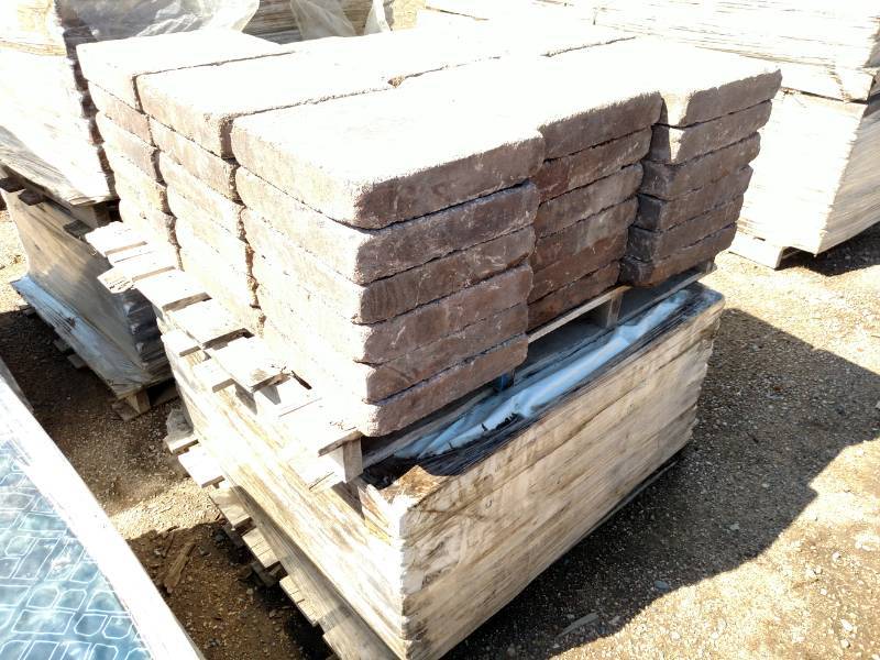 (2) Pallets of Charleston 13x13 Pavers