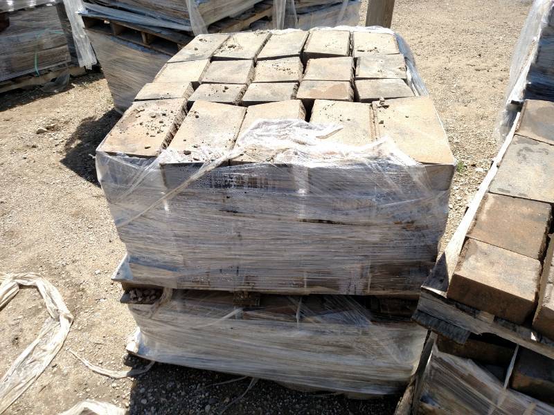 (2) Pallets of Block...