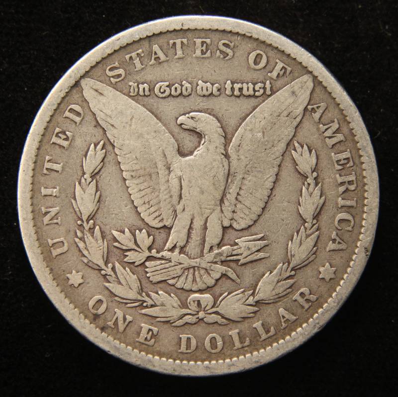 1900 MORGAN SILVER DOLLAR