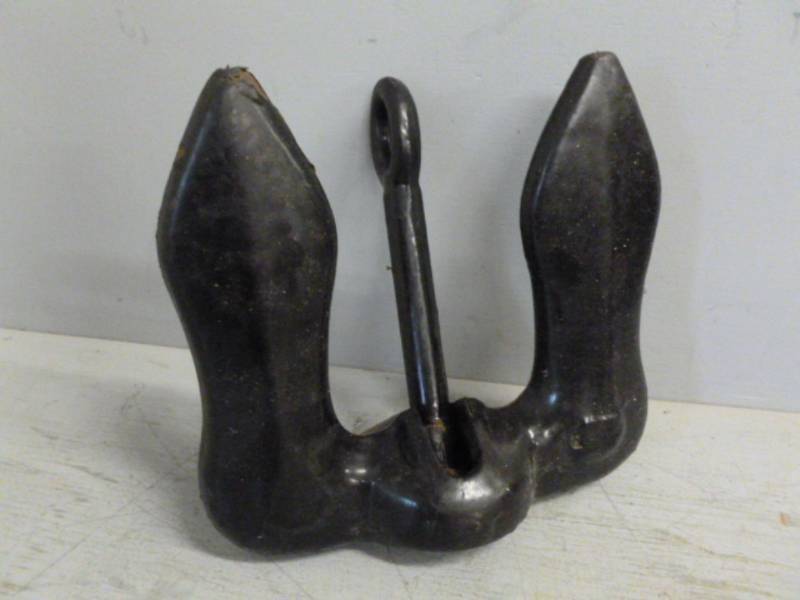 lot 39 image: Boat Anchor