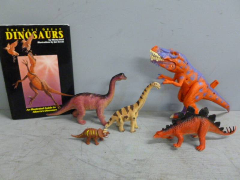 lot 94 image: Toys