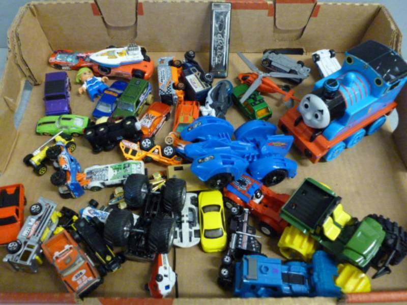 lot 109 image: Matchbox Cars