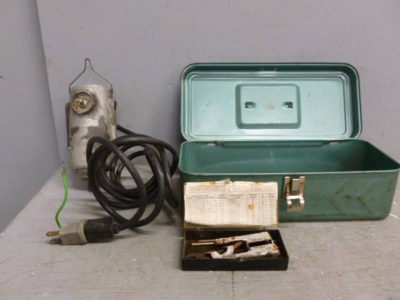 lot 163 image: Chain Saw Sharpener
