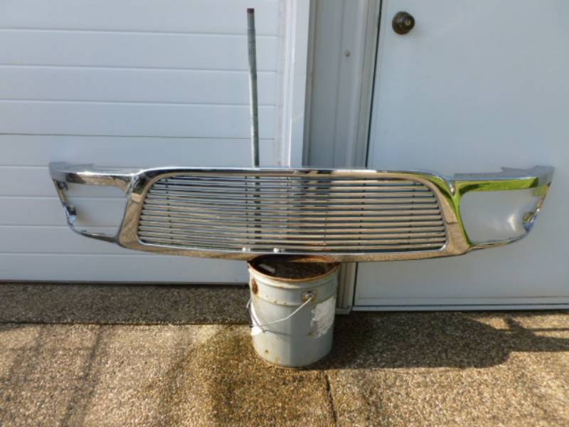 lot 201 image: Ford Truck Grill