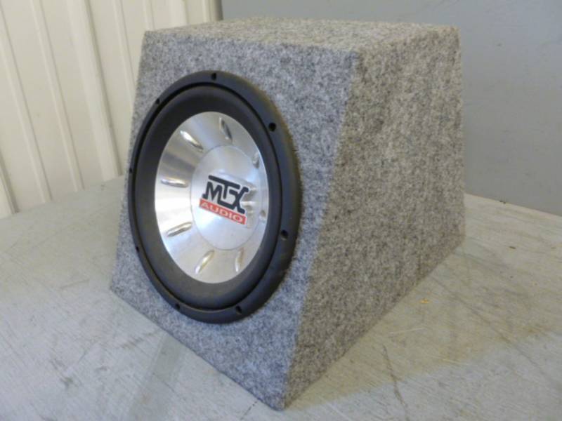 lot 211 image: Car Speaker