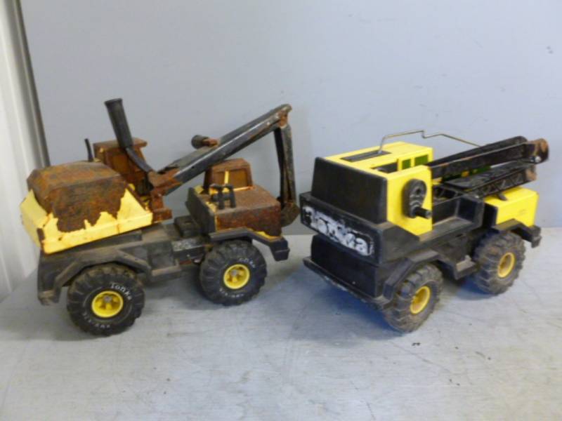 lot 231 image: Tonka