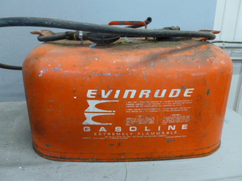 lot 234 image: Vintage Boat Motor Gas Tank