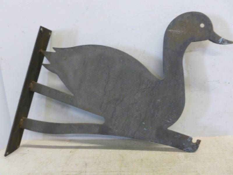 lot 253 image: Metal Art