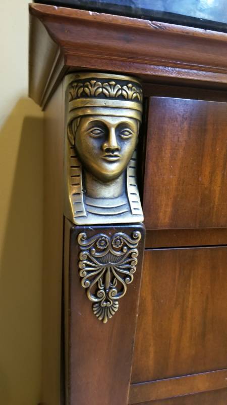 lot 3 image: Henredon Granite Top Mahogany Dresser