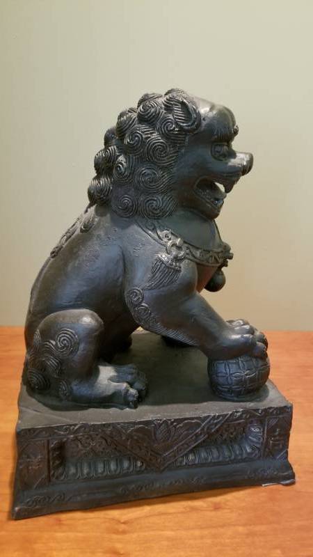 lot 7 image: Cast Bronze Foo Dog Lion