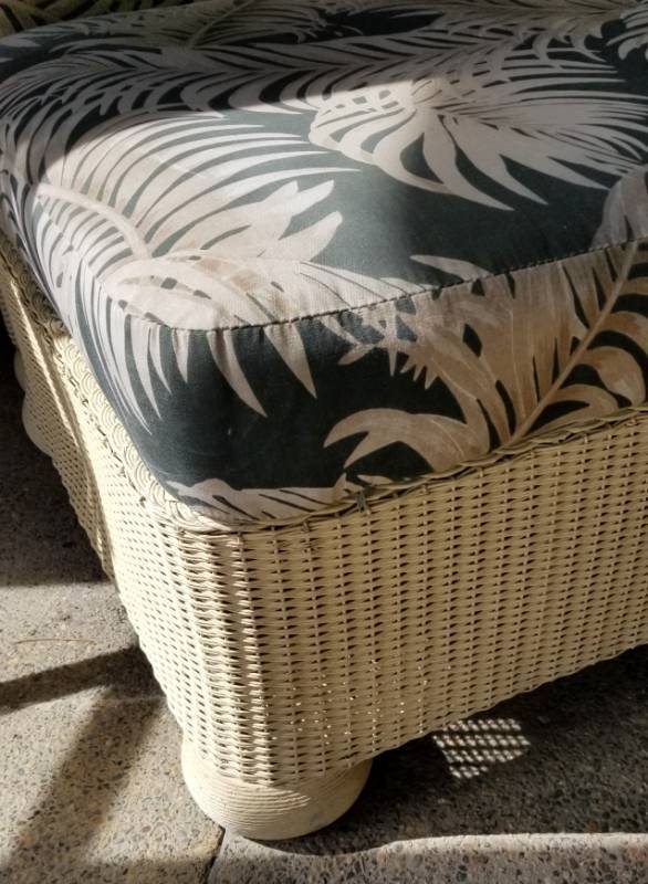lot 97 image: Lloyd Flanders Wicker Ottoman